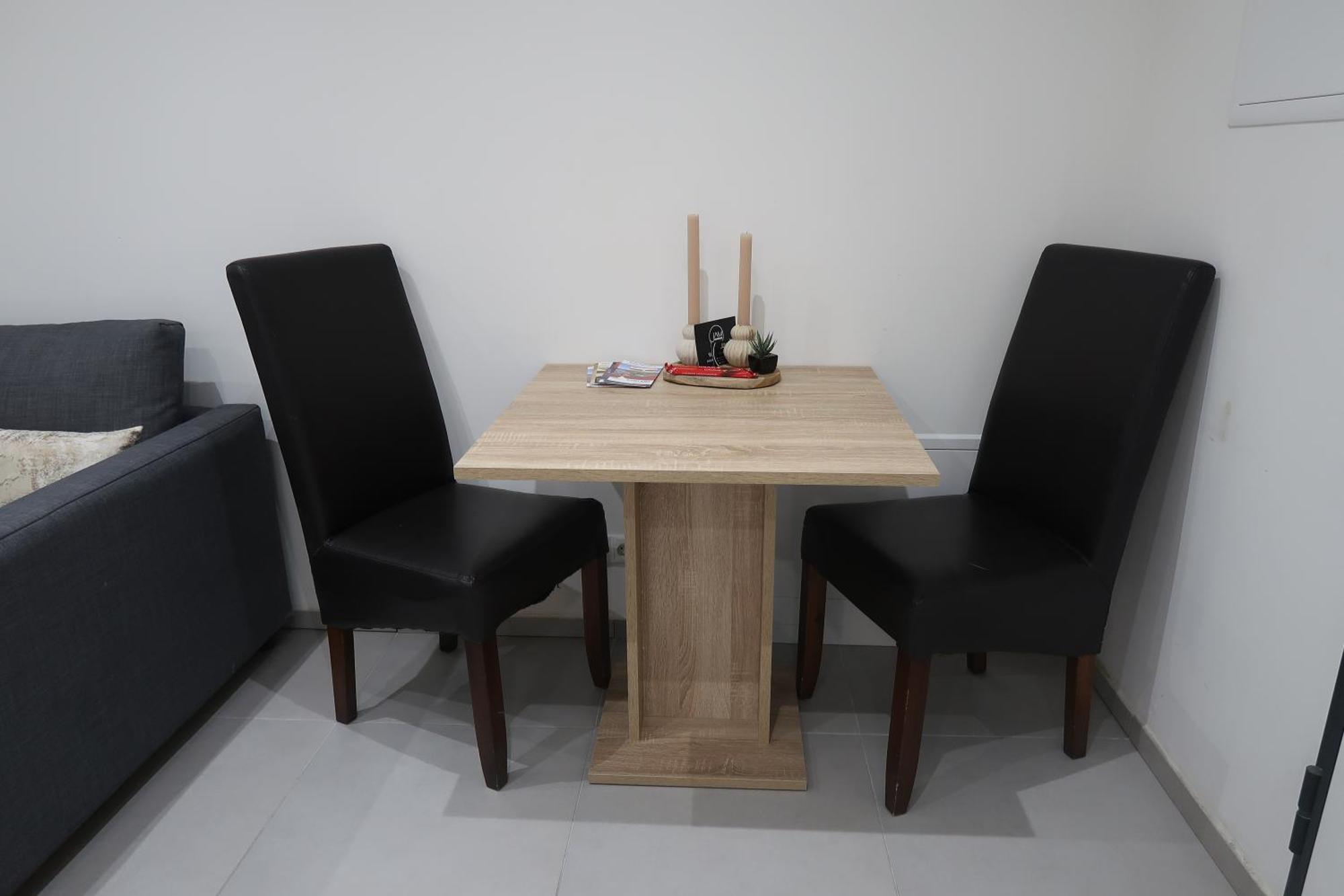Apartament Jam *